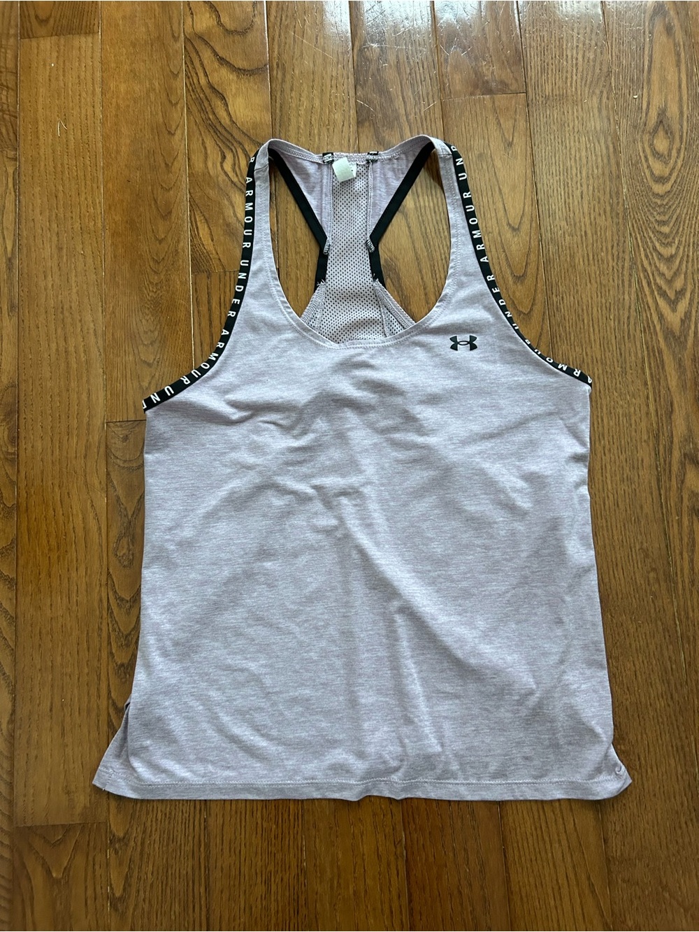 Under Armour like new tank top
